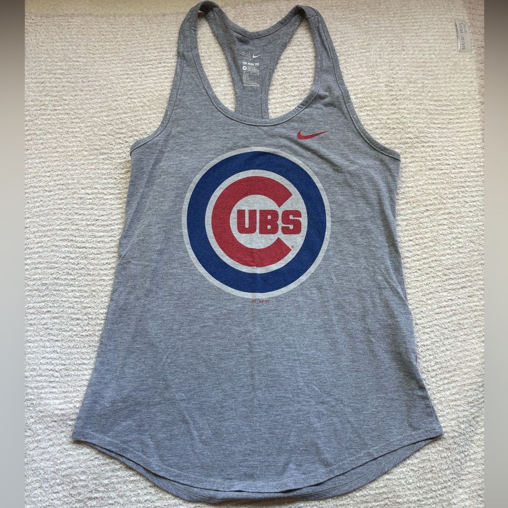 Nike Women’s Cubs racerback tank top